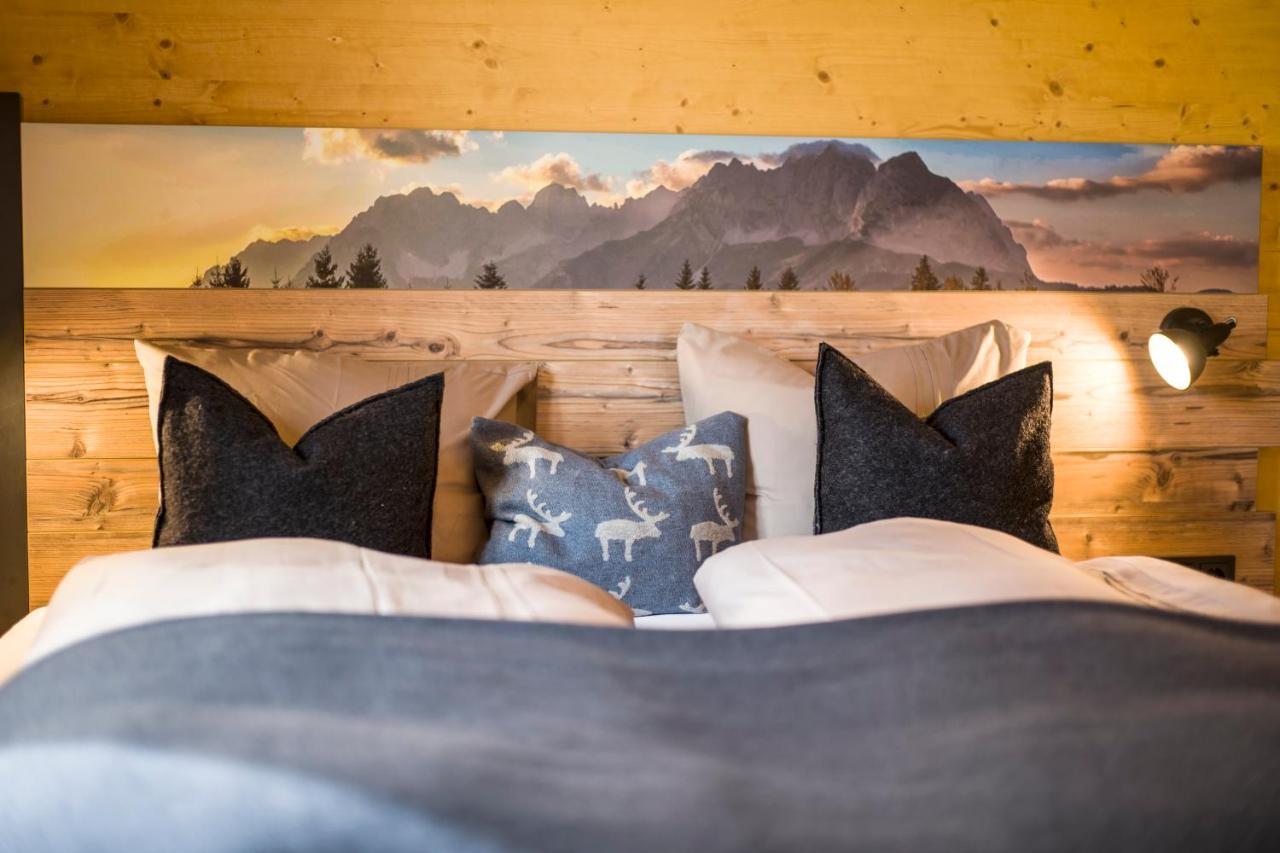 Narzenhof Wellness Chalets, Familien & Luxus Apartments Am Bauernhof St. Johann in Tirol Eksteriør billede