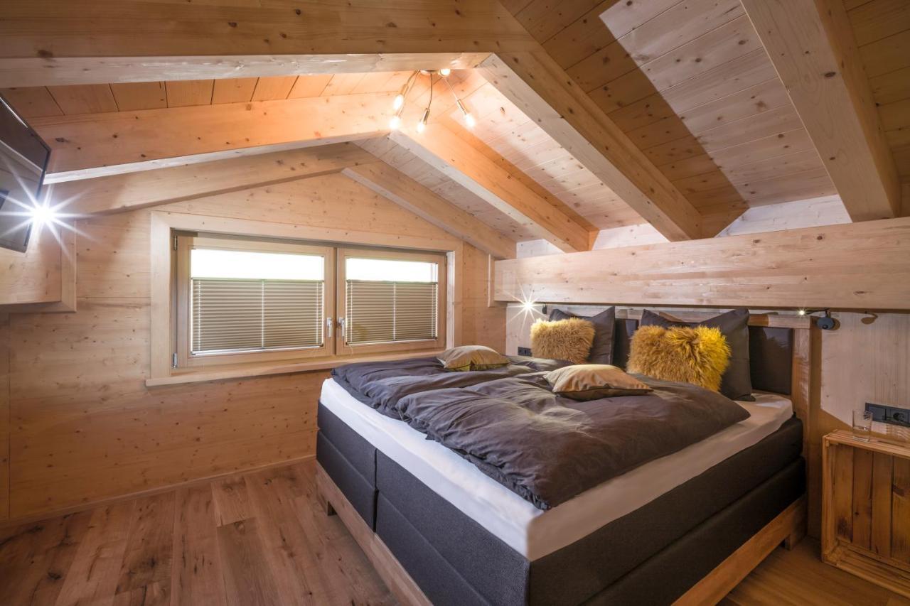 Narzenhof Wellness Chalets, Familien & Luxus Apartments Am Bauernhof St. Johann in Tirol Eksteriør billede