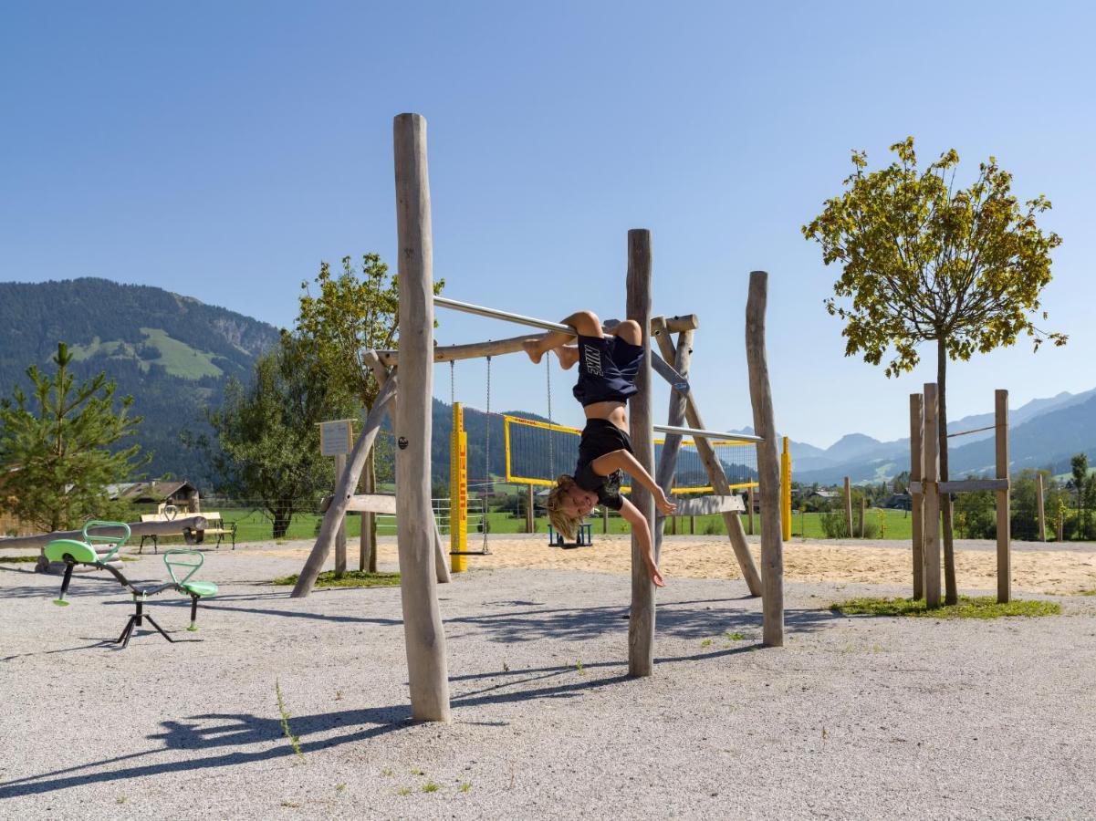 Narzenhof Wellness Chalets, Familien & Luxus Apartments Am Bauernhof St. Johann in Tirol Eksteriør billede