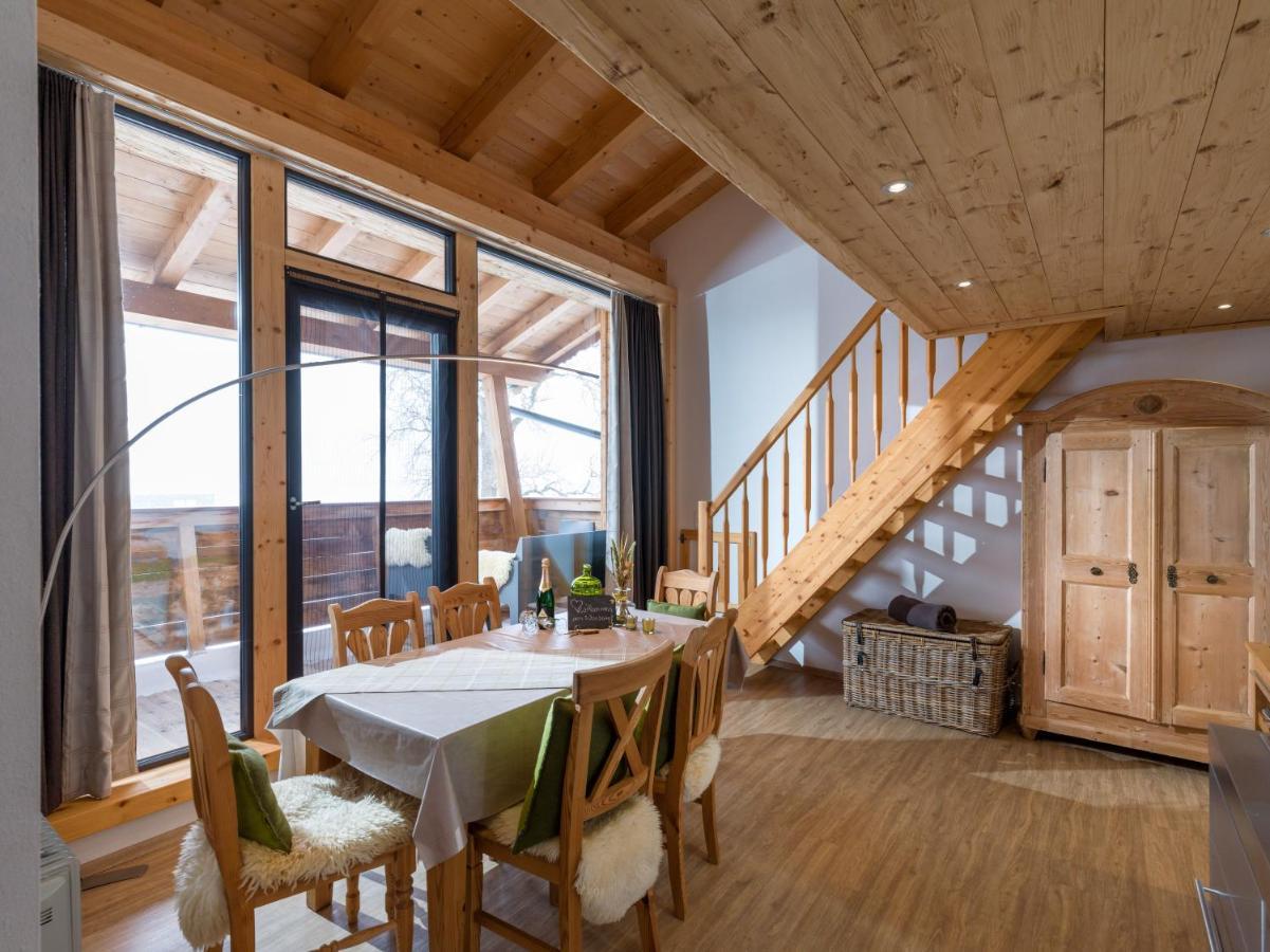 Narzenhof Wellness Chalets, Familien & Luxus Apartments Am Bauernhof St. Johann in Tirol Eksteriør billede