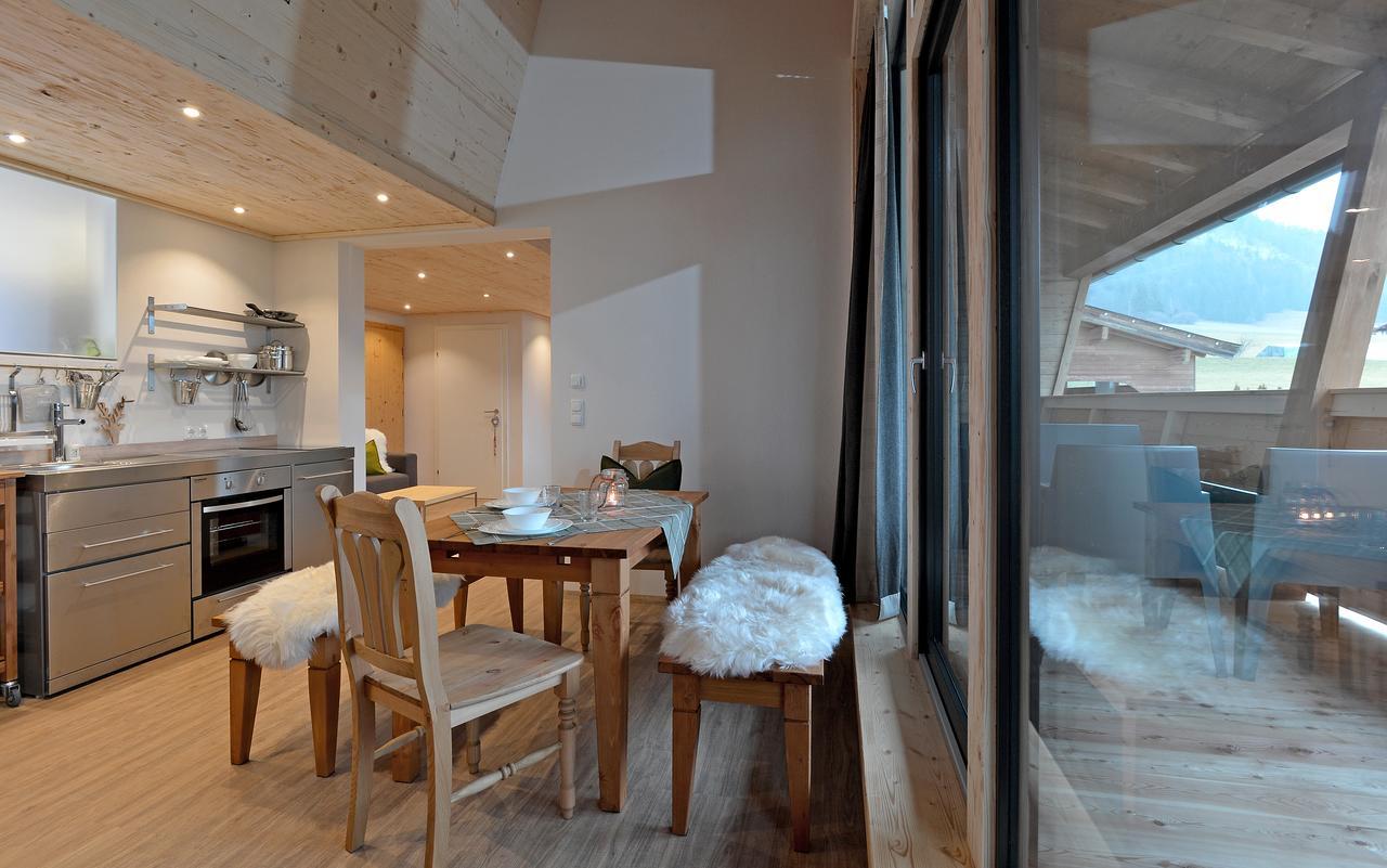 Narzenhof Wellness Chalets, Familien & Luxus Apartments Am Bauernhof St. Johann in Tirol Eksteriør billede