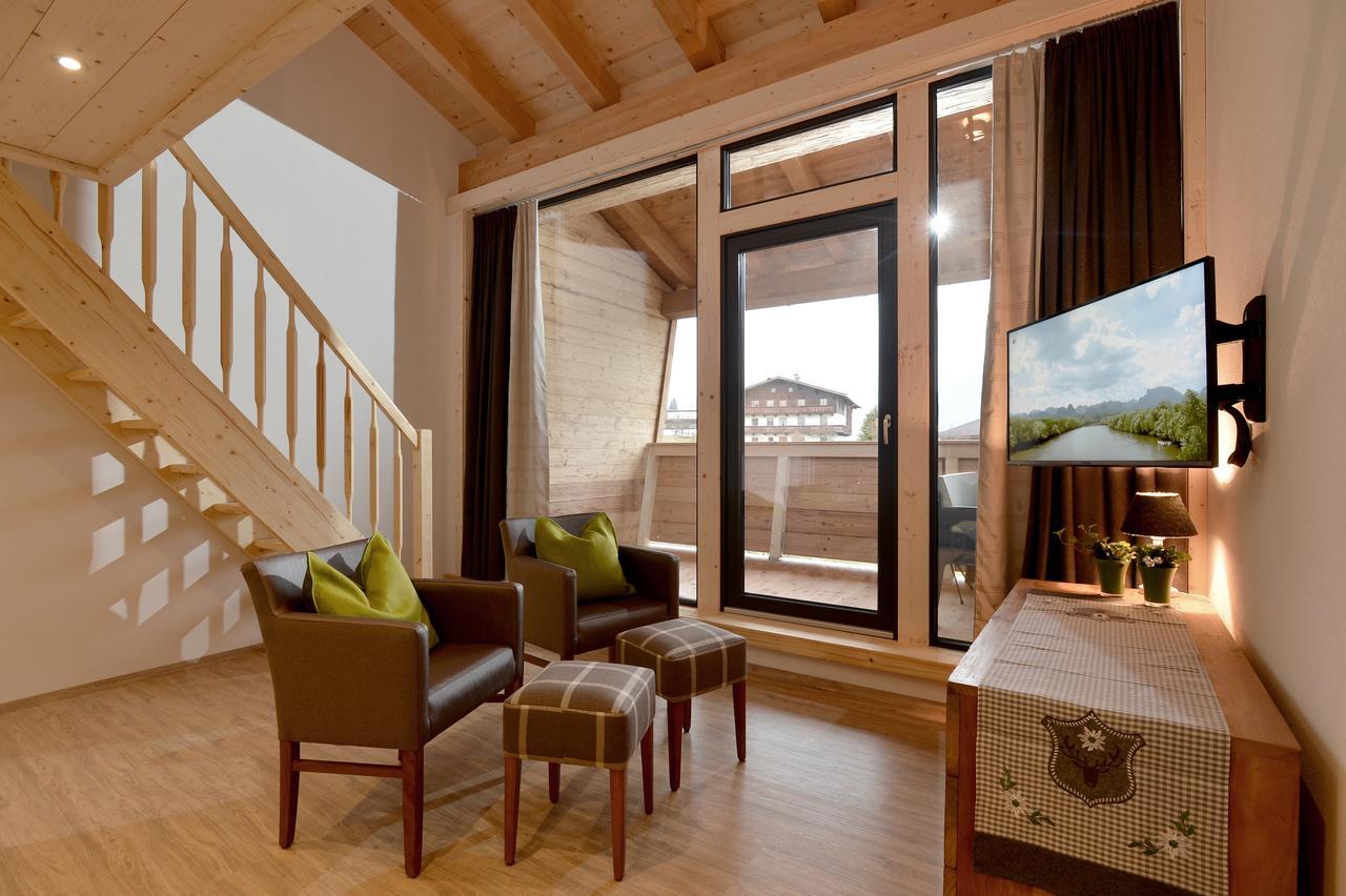 Narzenhof Wellness Chalets, Familien & Luxus Apartments Am Bauernhof St. Johann in Tirol Eksteriør billede
