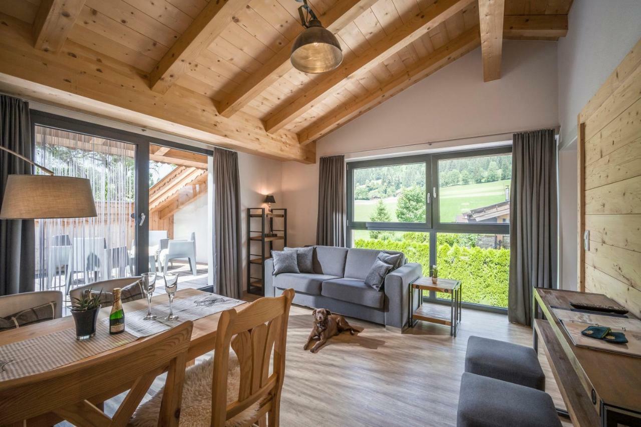 Narzenhof Wellness Chalets, Familien & Luxus Apartments Am Bauernhof St. Johann in Tirol Eksteriør billede